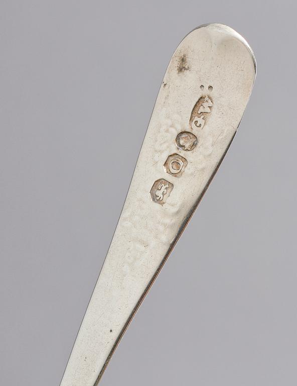 PARTI SILVER, 10 delar, Sverige, Danmark och England, 1800- och 1900-tal, vikt ca 330 gram.