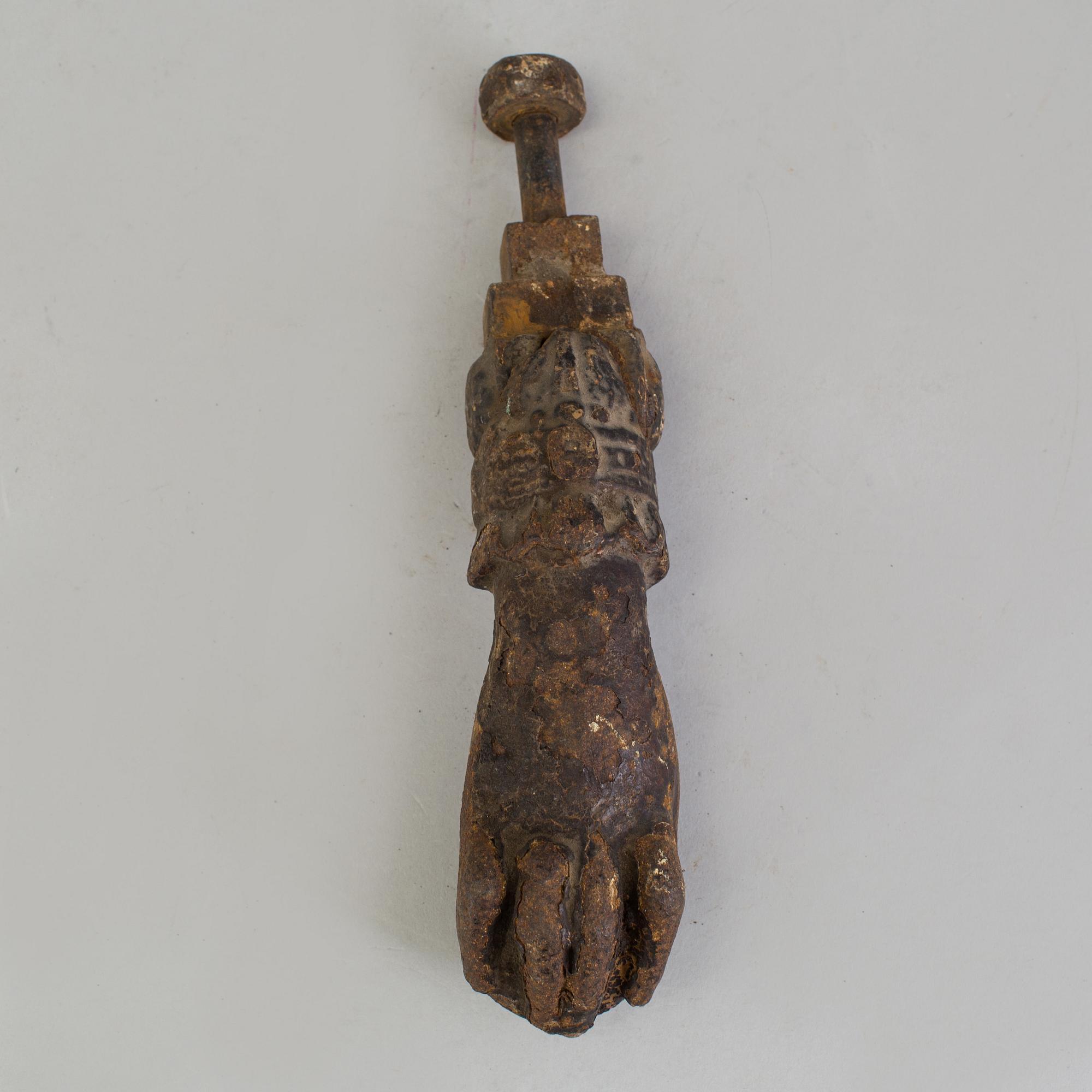 DÖRRKLÄPP, gjutjärn, tidigt 1800-tal.