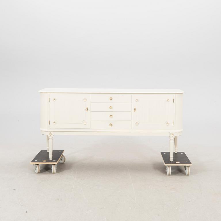 Sideboard, gustaviansk stil, 1900-talets senare del.