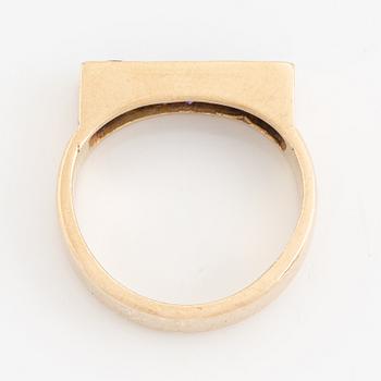 Wiwen Nilsson, ring 18K guld med ametist och turmaliner, Lund 1968.