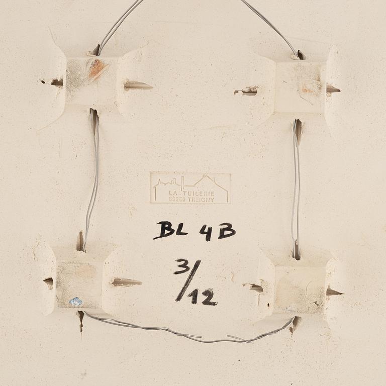Bengt Lindström, fat, keramik, signerat Lindström och numrerat BL 4 B 3/12.