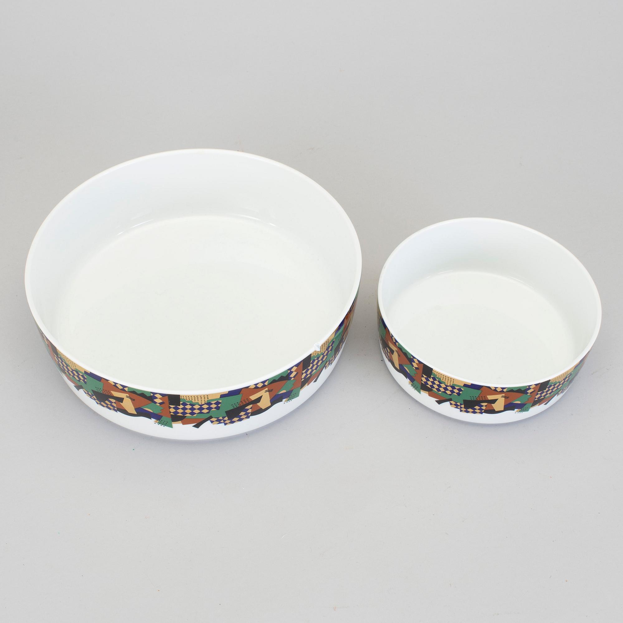 SERVIS, 118 delar, fältspatporslin, "Festivo", Heikki Orvola, Rörstrand, 1980-tal.