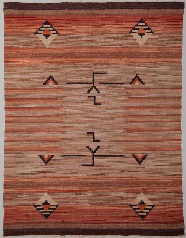 A 1930s Finnish flat weave carpet.  Circa 310x230 cm.