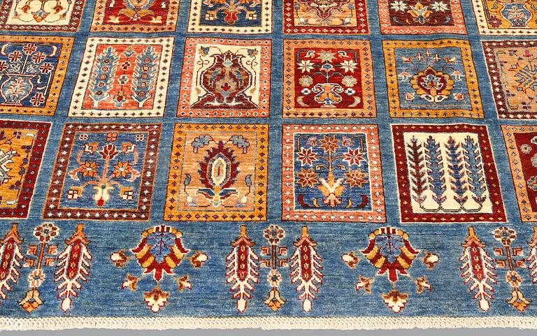 An oriental rug, ca 271 x 214 cm.