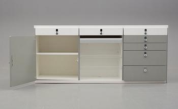 SIDEBOARD, "Avanti", DUX.