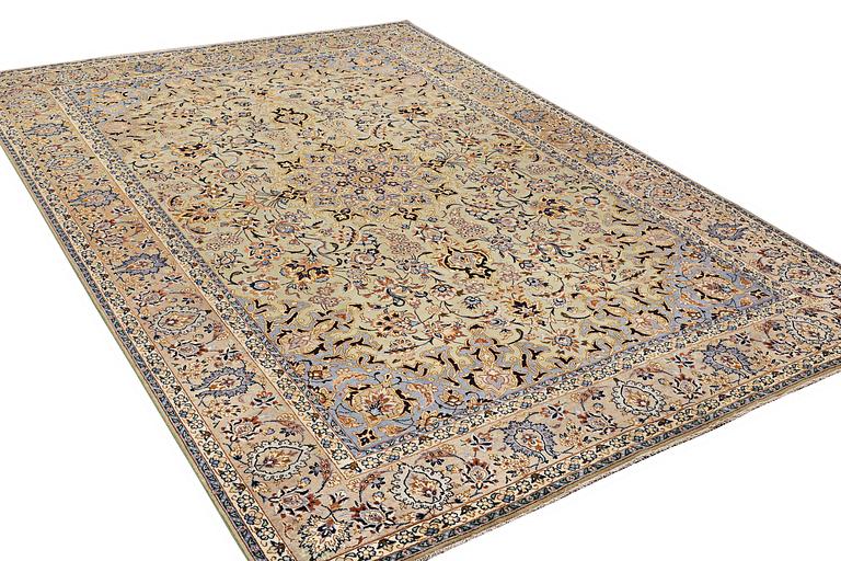 A carpet, Najafabad, c. 384 x 274 cm.