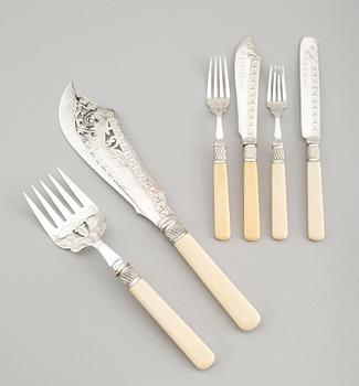 FISKBESTICK, 26 delar, nysilver, England, 1900-talets första hälft.