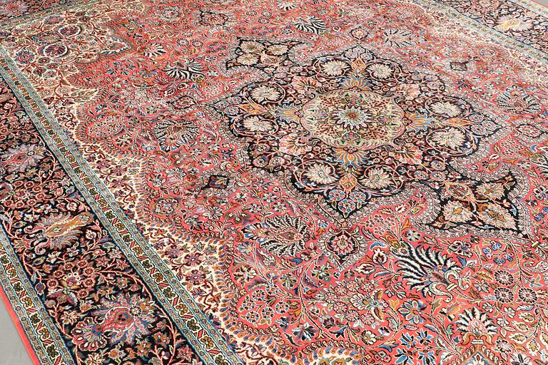 MATTA, Kashmir silke, ca 442 x 306 cm.