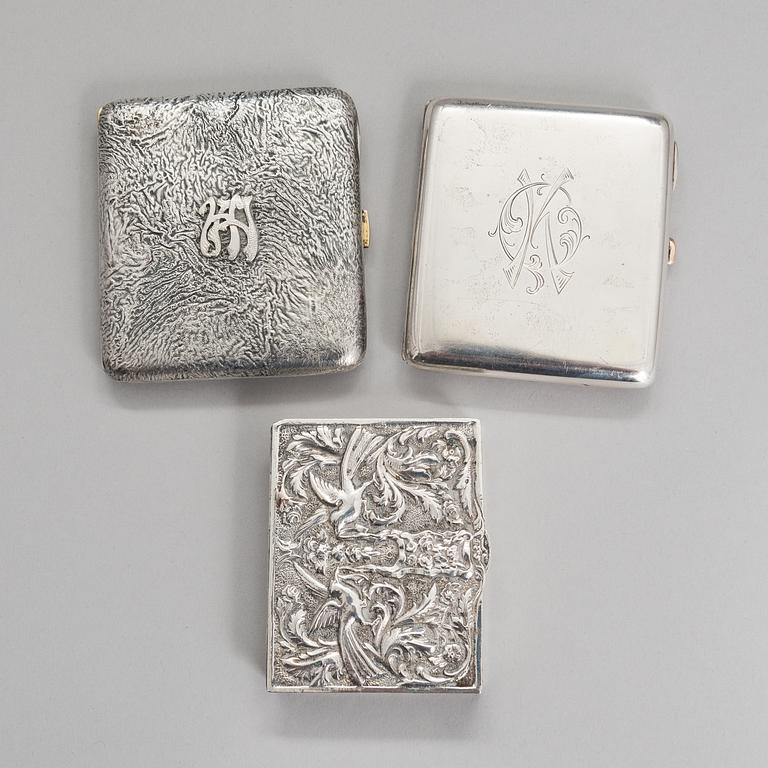 SAVUKERASIOITA, 2 kpl, ja RASIA, hopeaa, Suomi ja Espanja, 1900-luku.