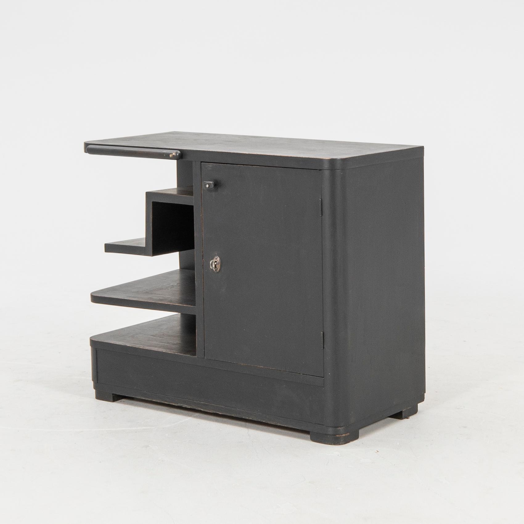 Side table, first half of the 20th century.