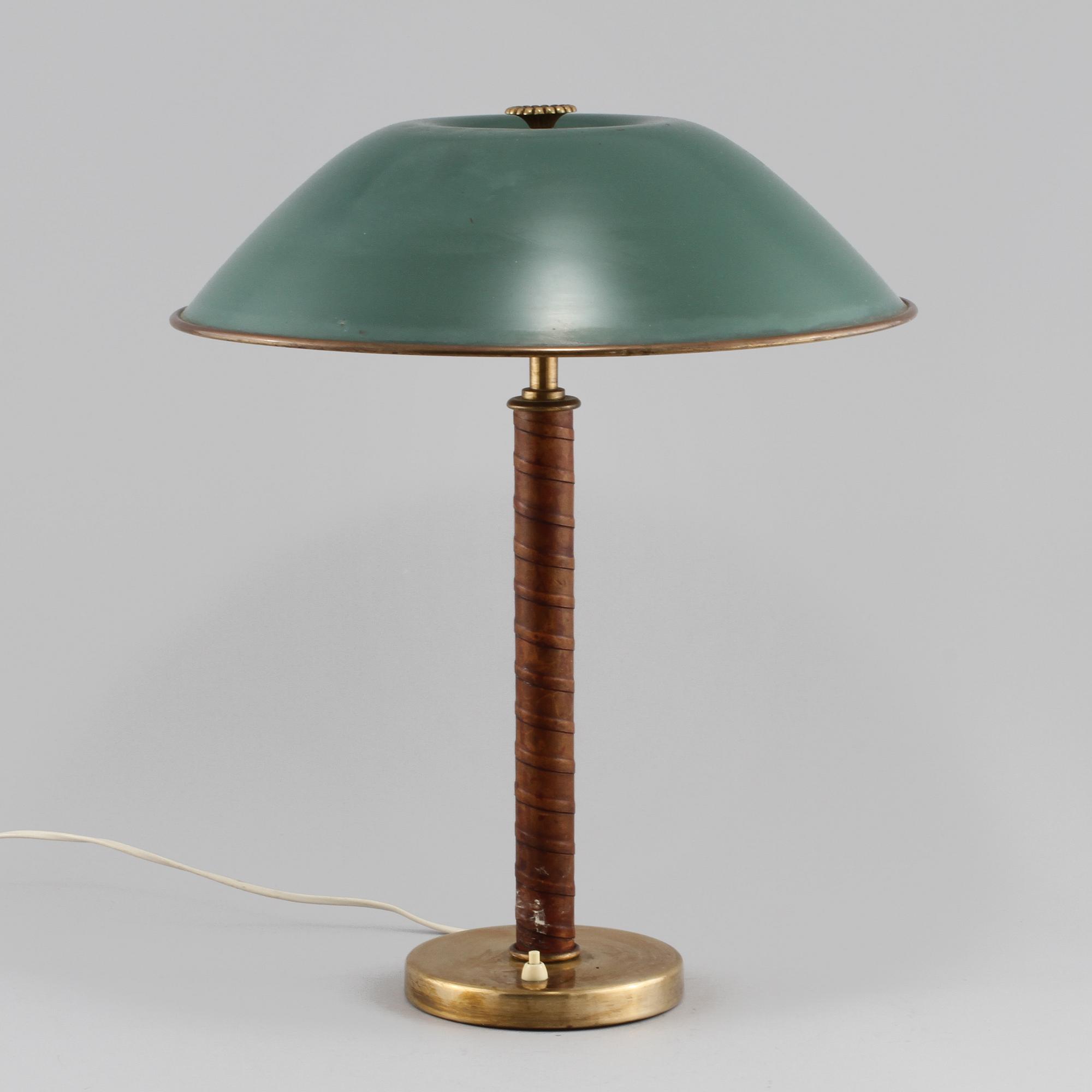 BORDSLAMPA, 1900-talets mitt/andra hälft.