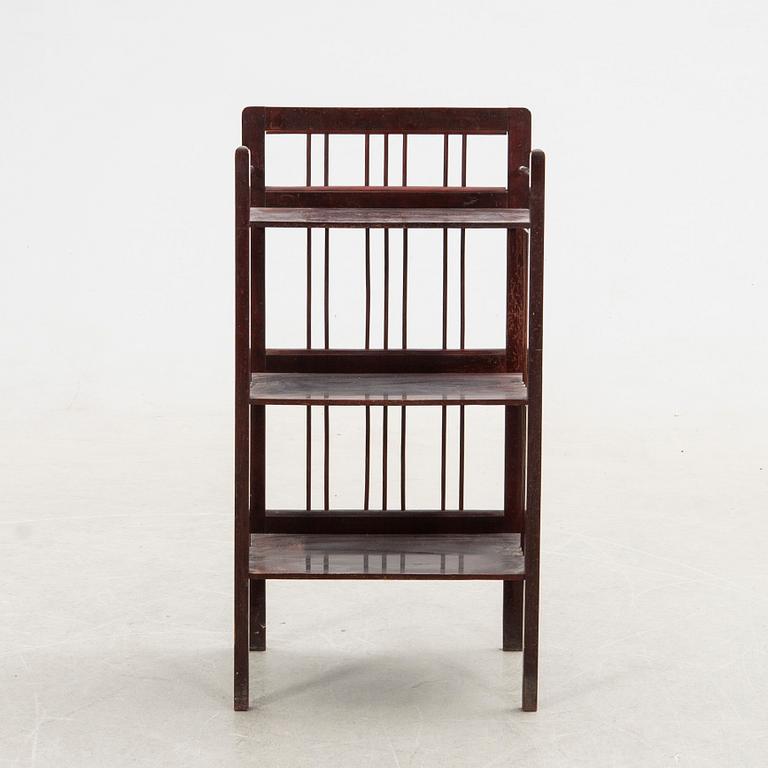 Not shelf early 20th century.