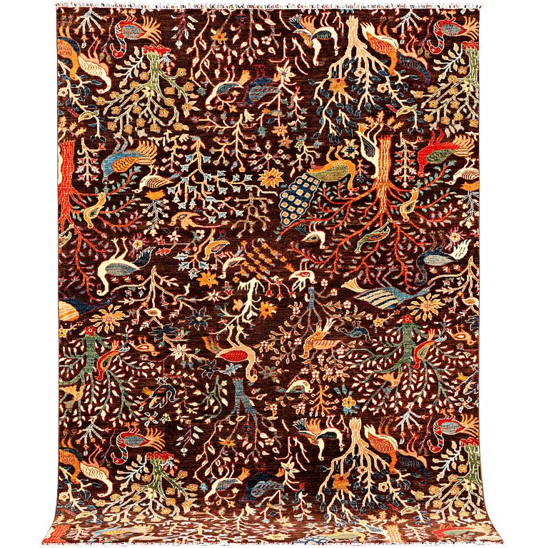 A Ziglar Ariana carpet a. 296 x 204 cm.