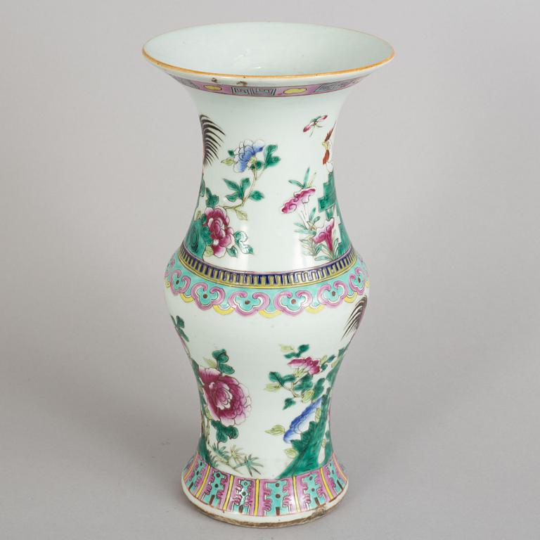 A Chinese porcelain vase, mid 20th century or later.