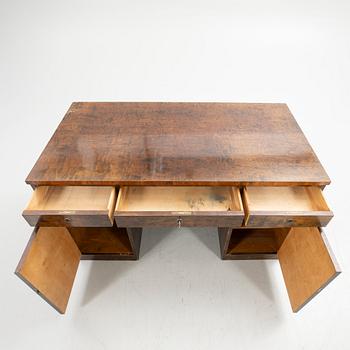 Skrivbord, 1900-talets första hälft.