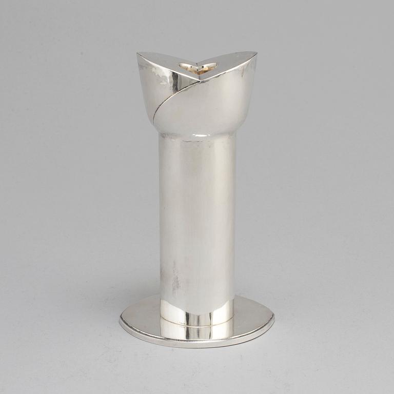 SIGURD PERSSON. A sterling silver candlestick, Stockholm 1975.