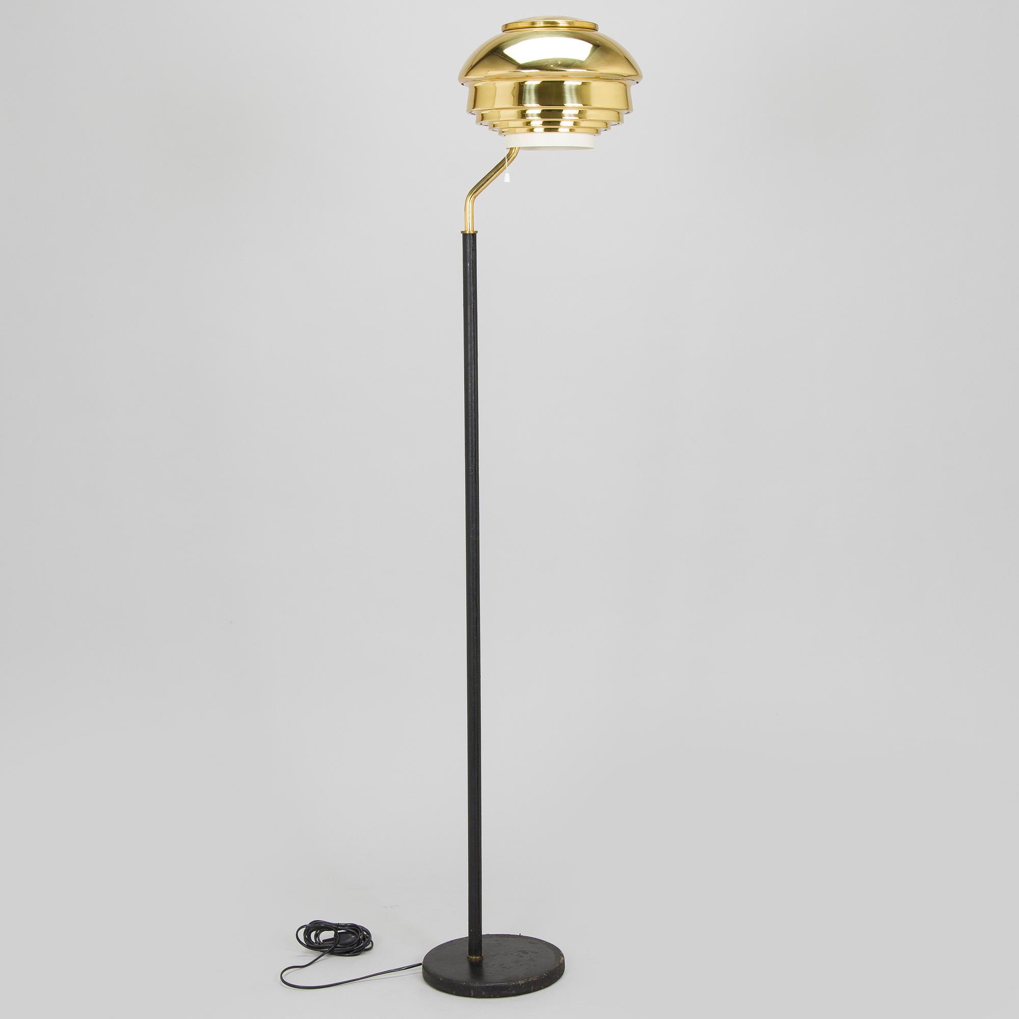 Alvar Aalto, golvlampa, modell A808, Valaistustyö.