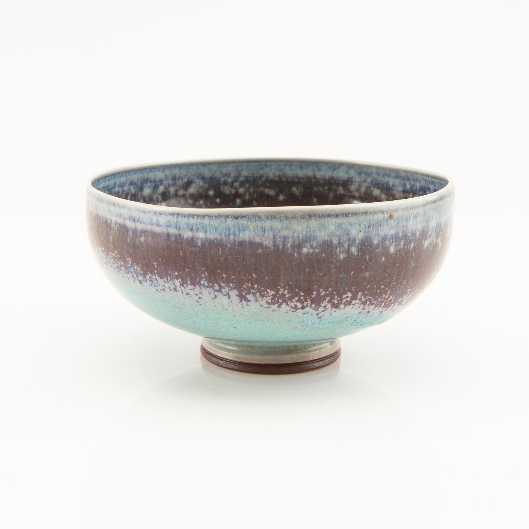 Berndt Friberg, bowl signed and with Gustavsbergs studiohand stoneware.