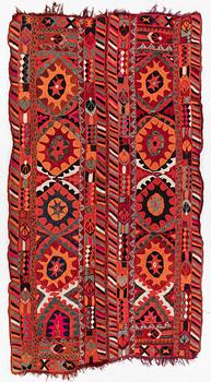 A Marsh Nomad Carpet, flat weave, c. 280 x 154 cm.