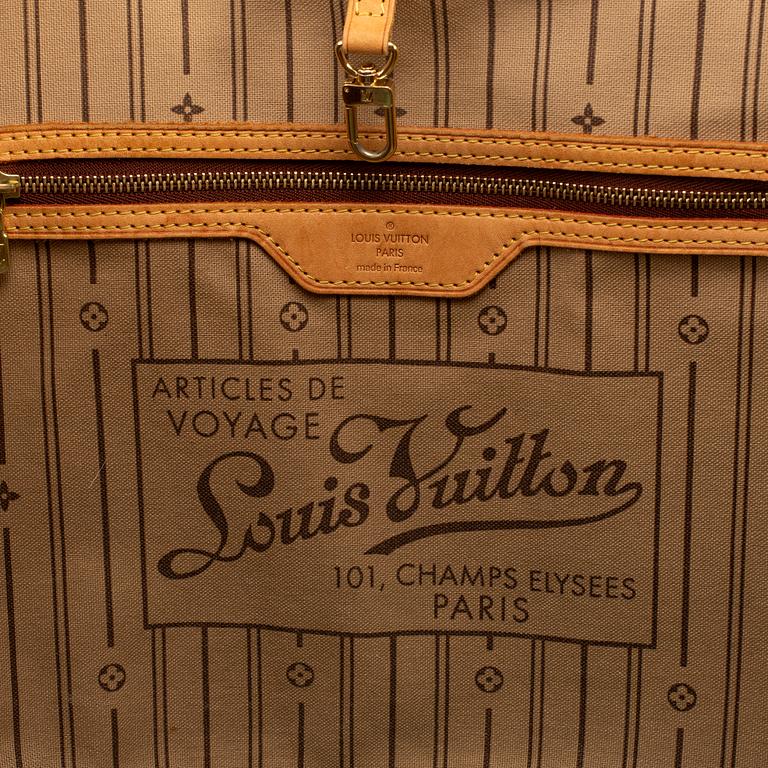 LOUIS VUITTON, 'Neverfull GM'.