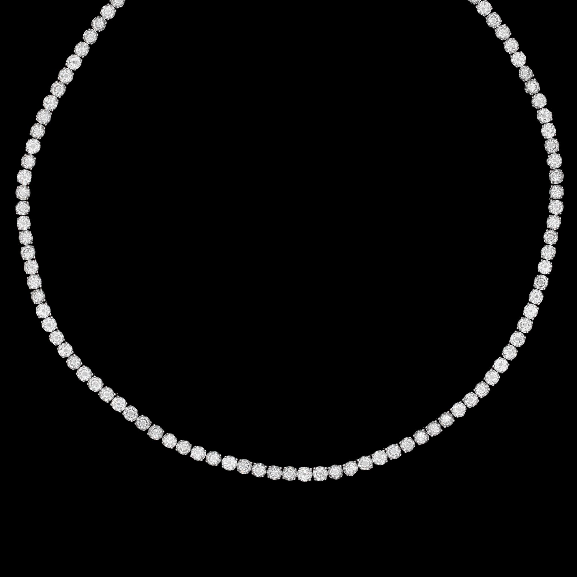 COLLIER, 107 briljantslipade diamanter, tot. 22.56 ct.