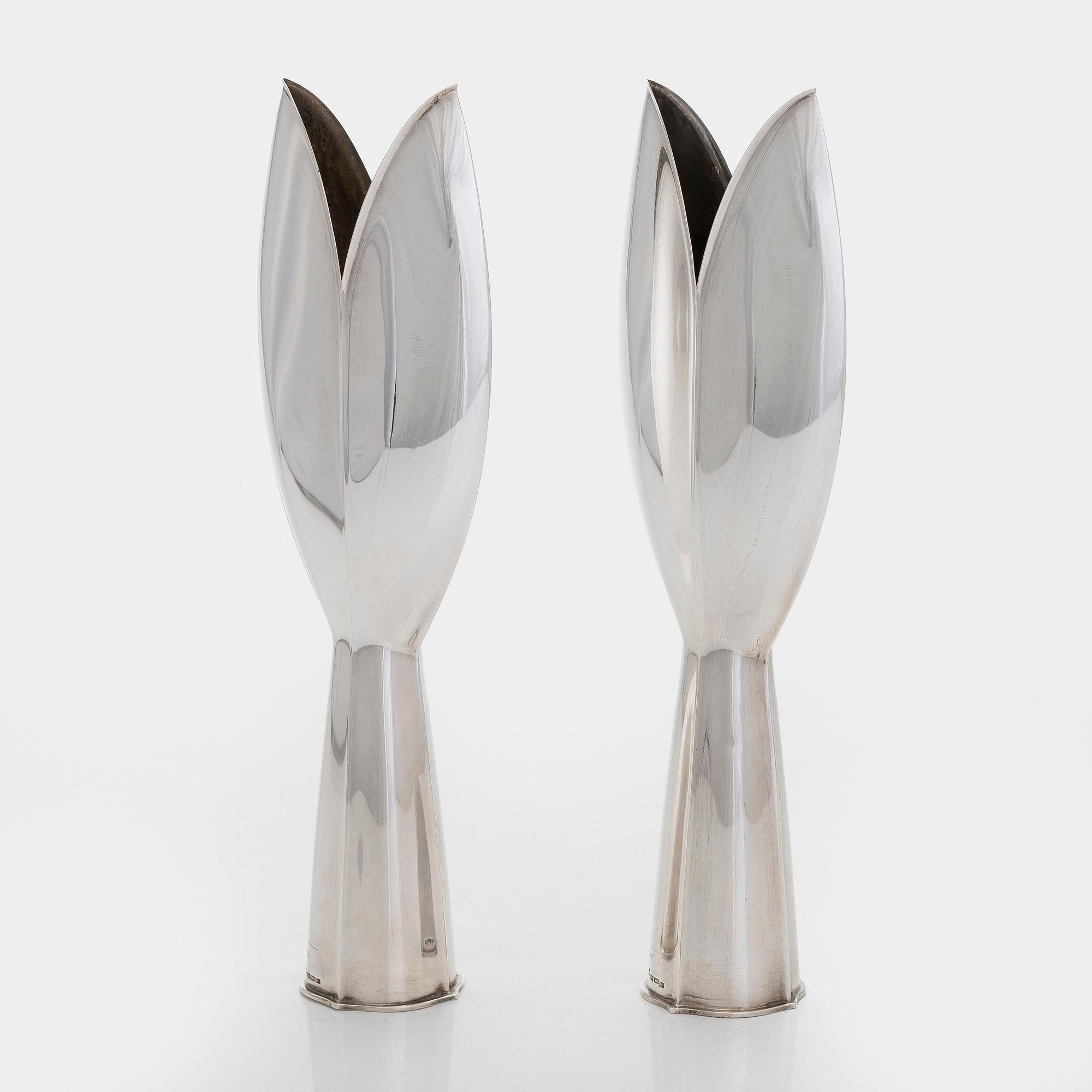 Tapio Wirkkala, a pair of 1950s silver TW-2 vases, Kultakeskus, Hämeenlinna 1957.