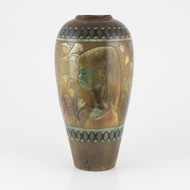 Bonni Rehnkvist, a ceramic vase, Törngrens krukmakeri, Falkenberg.