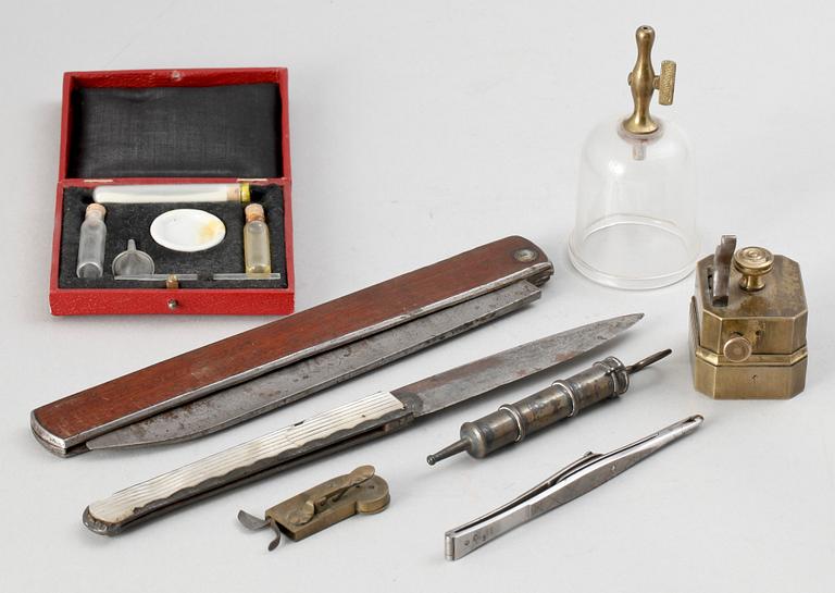 MEDICINSKA INSTRUMENT, 8 st, mest 1800-tal.