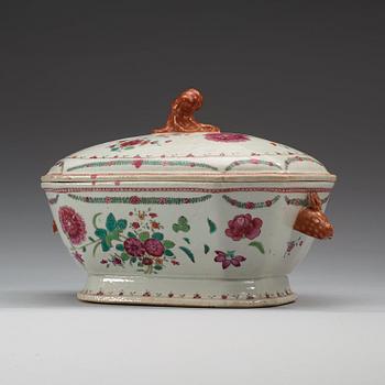 A famille rose tureen with cover and stand. Qing dynasty, Qianlong (1736-95).