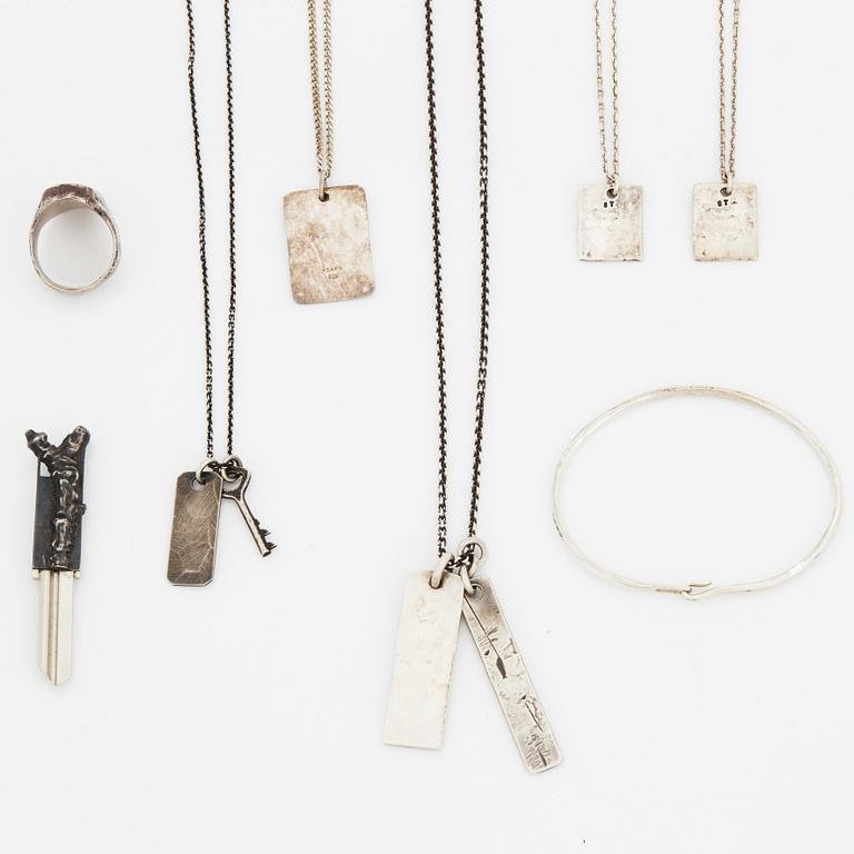 5 necklaces, a ring, a bangle, and a key, silver, Bjorg, Tobias Wistisen, Werkstatt München, Copula.