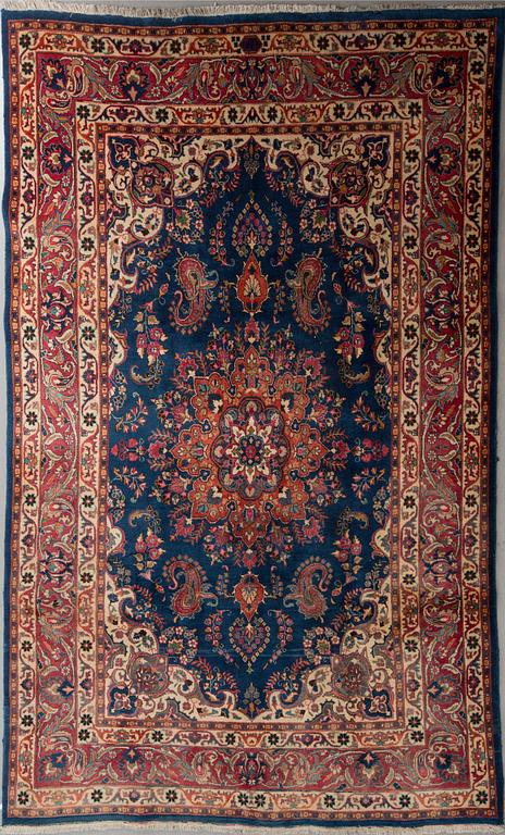 MATTA, Kashmar, modern tillverkning, signerad. Ca 305 x 212 cm.