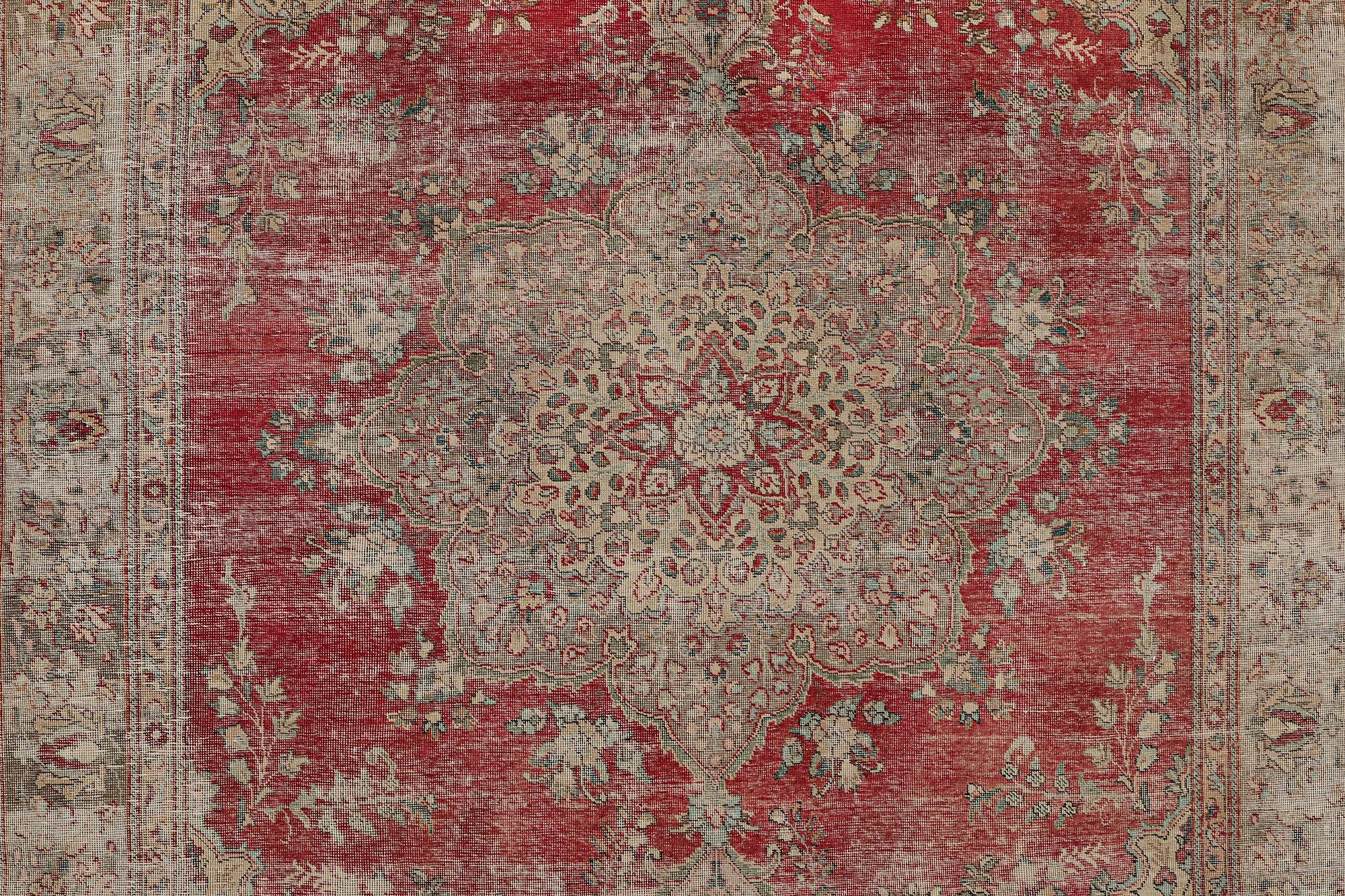 A carpet, Persian, Vintage Design, ca 335 x 240 cm.