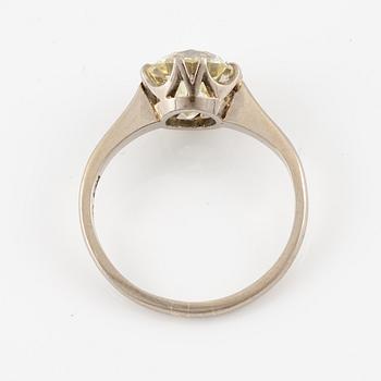 Ring, 18K vitguld med gammalslipad diamant, ca 1.85 ct.