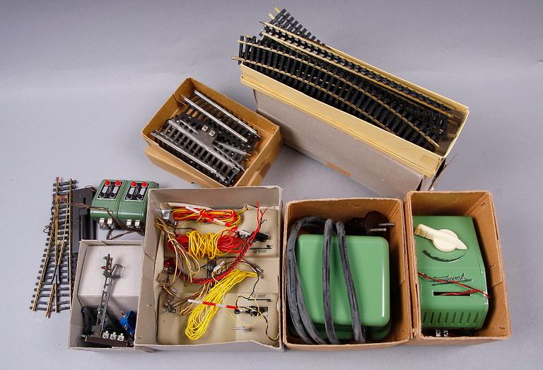 MODELLJÄRNVÄG, bl.a Fleischmann.