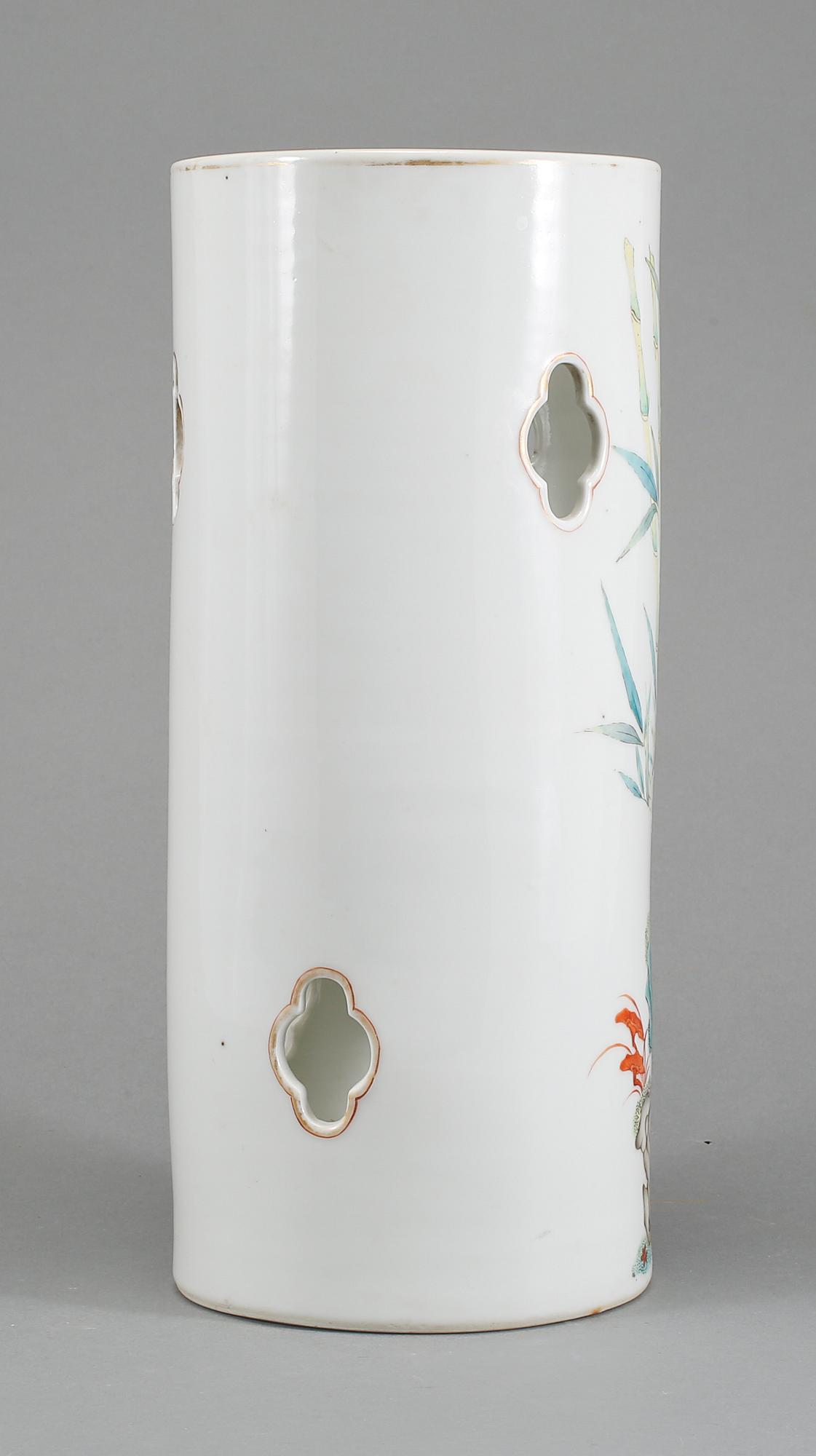 PERUKVAS, porslin, Kina, 1900-tal.