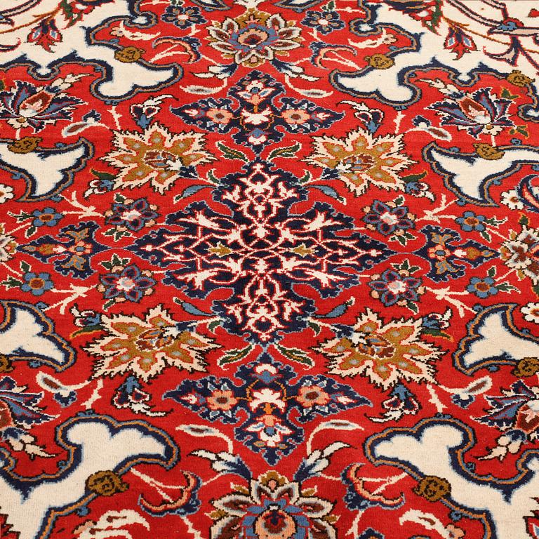 MATTA, Isfahan, 397 x 271 cm.