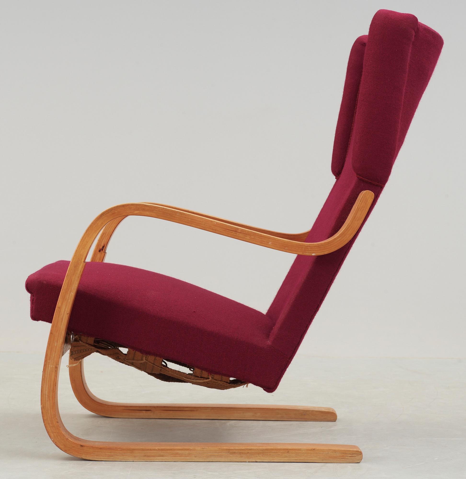 Alvar Aalto, An Alvar Aalto 'model 401' easy chair by O.y Huonekalu-ja Rakennustyötehdas A.B, for Artek, Finland probably 1940's.