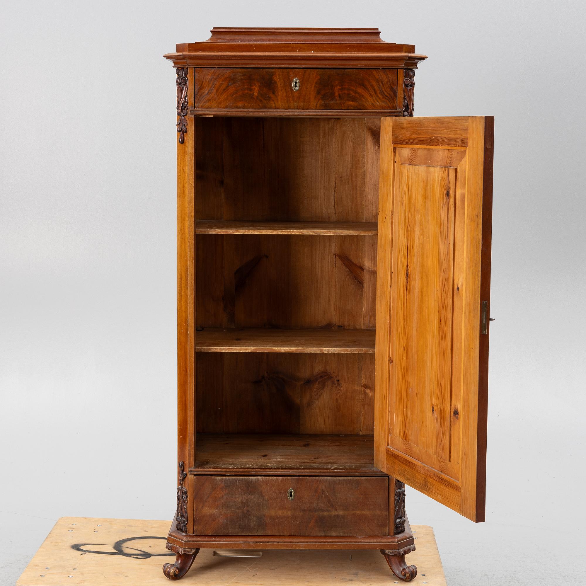 A cabinet, second half of the 19th century.