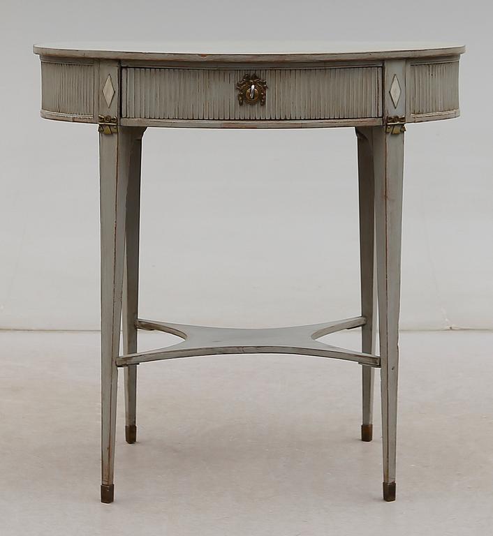 DAMARBETSBORD, 1800-talets början.