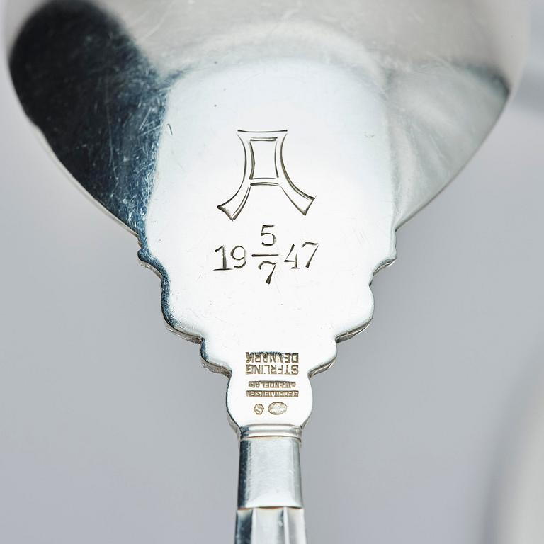 Georg Jensen, a set of 133 pieces of  'Acorn' sterling silver and stainless steel flatware, design Johan Rohde, Copenhagen after 1945.