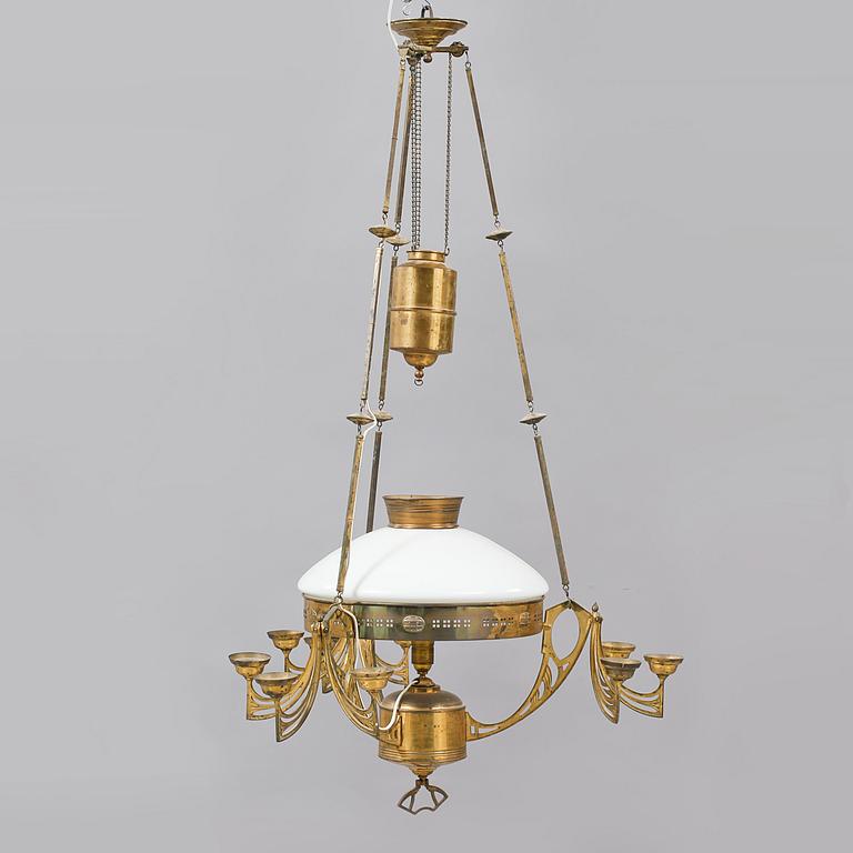 TAKAMPEL, jugend, 1900-talets början. Höjd ca 130 cm.