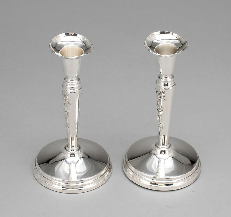 LJUSSTAKAR, ett par, sterling silver, Meya Lerible, MEMA, Linköping 1997.