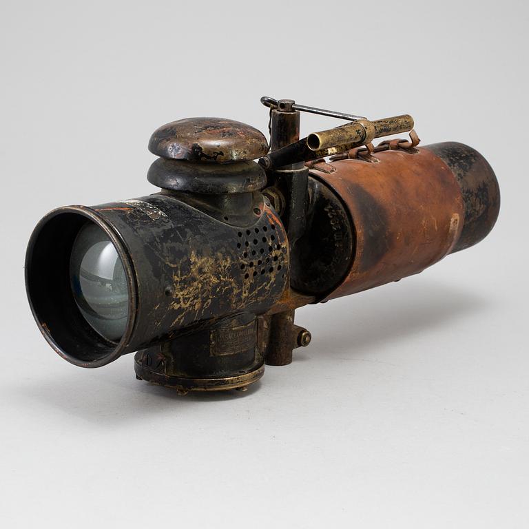 A morse signal lamp by AGA from around 1910.