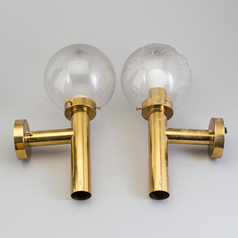 A pair of German wall lights, second half of the 20th Century.