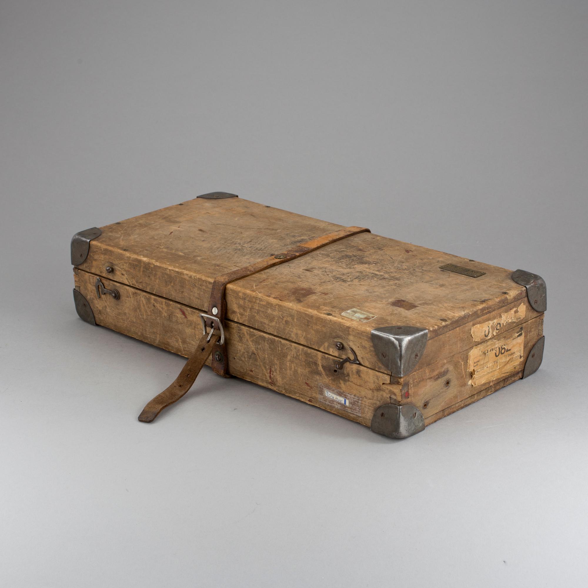 KIKARE, Fr. J. Berg, Stockholm, 1900-talets början.
