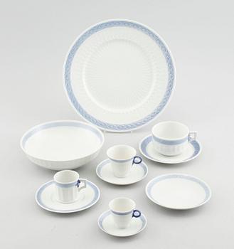 SERVISDELAR, 98 st, porslin, "Blå Vifte", Royal Copenhagen, 1900-talets andra hälft.