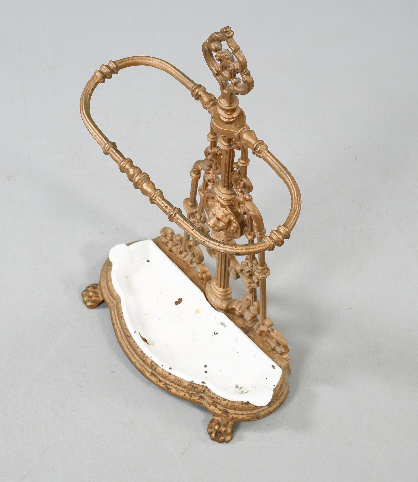 PARAPLYSTÄLL, omkring 1900.