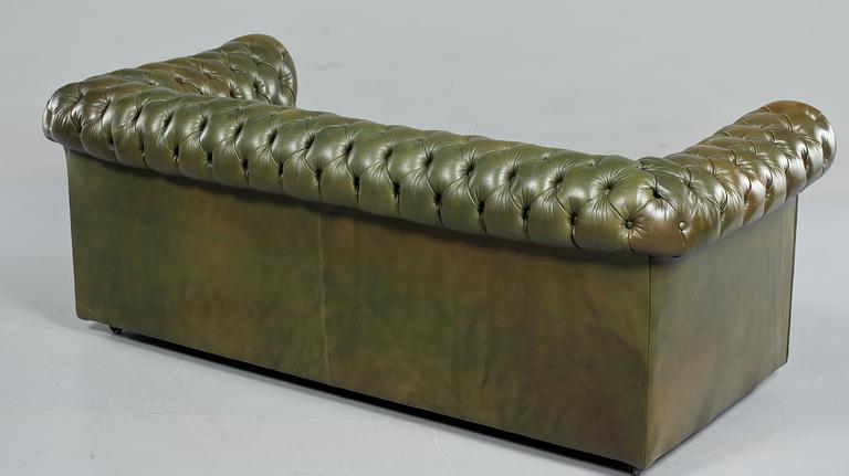 SOFFA, chesterfieldmodell, 1900-talets andra hälft.