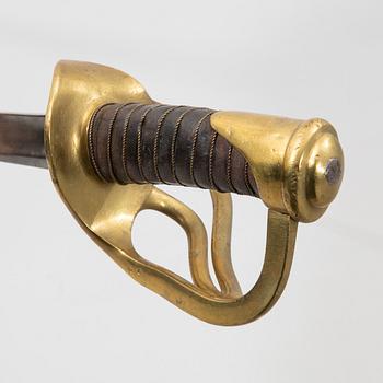 Sabel, fransk m/1822 för kavelleriet, med balja.