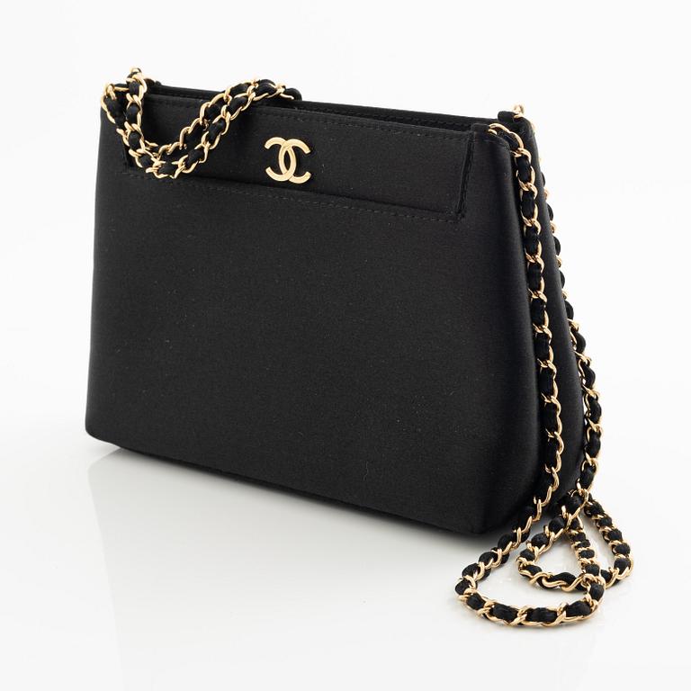 Chanel, Satin Chain Bag, 2000-2002.